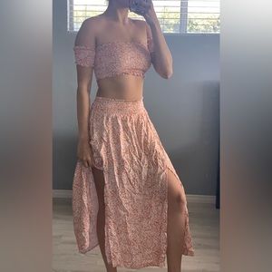 Cute set 🍑 SOLD‼️